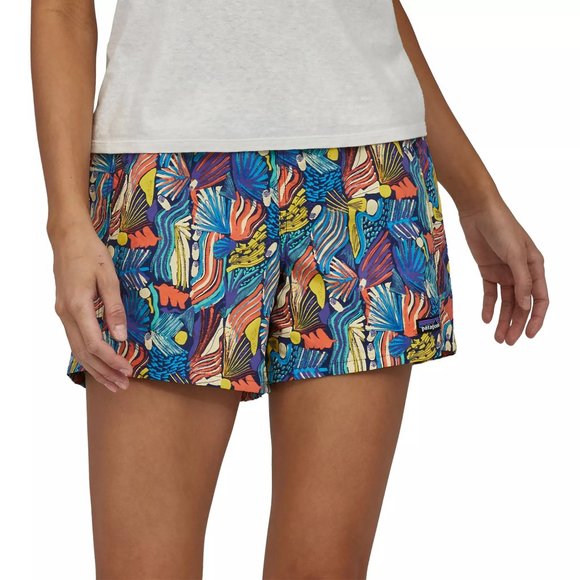 Patagonia Pants - 🆕 Patagonia Relaxed Fit 5" Baggies Shorts in Pitch Blue